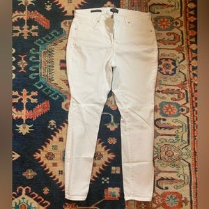 NYDJ Ami Skinny Jeans| Lift and Tuck